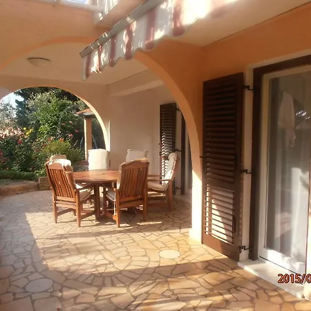 アパート Steblaj