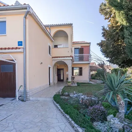 Apartment Steblaj