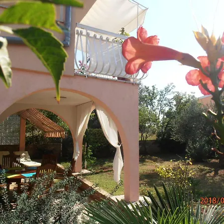 Steblaj Apartman Póla