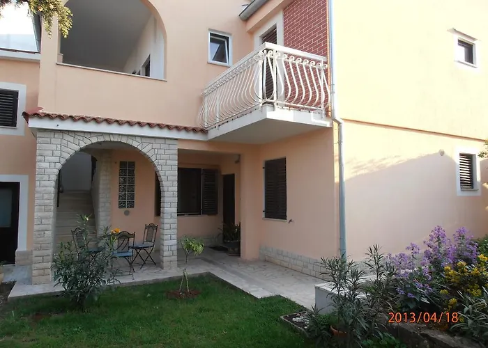 Apartment Steblaj Pula